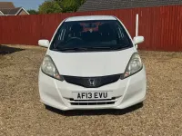 Used Honda Jazz ES 99 HP (72 kW) 2013 White Hatchback