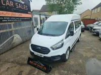 Usado Ford Transit Custom Trend 130 CV (95 kW) 2018 Blanco Familiar