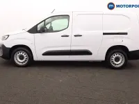 New Citroën Berlingo 100 HP (73 kW) 2026 White MPV