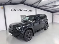 Used Land Rover Defender SE Dynamic 350 HP (257 kW) 2025 Black SUV