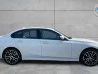 Used BMW 320 Sport Line 192 HP (141 kW) 2021 White Sedan