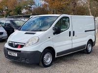 Used Vauxhall Vivaro 90 HP (66 kW) 2011 White MPV