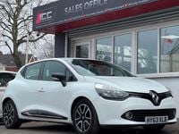 Used Renault Clio IV Dynamique 90 HP (66 kW) 2013 White Hatchback
