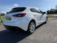 Used Mazda 3 Inclusive 120 HP (88 kW) 2016 White Hatchback