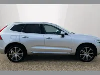 Used Volvo XC60 Inscription 190 HP (139 kW) 2018 Bright silver SUV