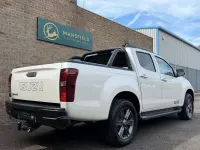Used Isuzu D-Max 164 HP (120 kW) 2017 White Pickup