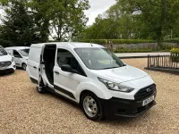 Used Ford Transit Connect 2021 White MPV
