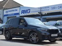 Używany BMW X5 M Sport 340 KM (250 kW) 2021 Czarny SUV
