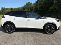 Used Peugeot 2008 Premium 129 HP (94 kW) 2022 White SUV