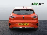 New Renault Clio Techno 145 HP (106 kW) 2026 Orange Hatchback
