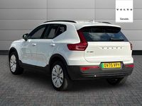Usado Volvo EX40 Core 185 kW (252 CV) 2025 SUV