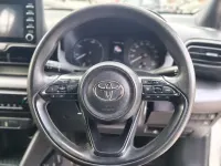 Used Toyota Yaris 101 HP (74 kW) 2020 White Hatchback