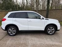 Used Suzuki Vitara SZ-T 120 HP (88 kW) 2017 White SUV