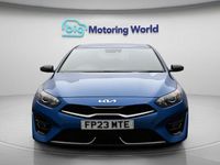 Usado Kia Ceed GT-Line 160 HP (117 kW) 2023 Azul Citadino
