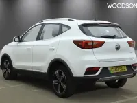 Usado MG ZS 106 HP (77 kW) 2019 Branco SUV