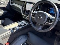 Used Volvo XC60 Inscription 455 HP (334 kW) 2021 Black SUV