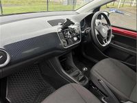 Begagnad VW up! Black Edition 65 HK (47 kW) 2022 Röd Halvkombi