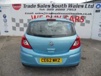 Usado Vauxhall Corsa Active 100 CV (73 kW) 2012 Azul Utilitario