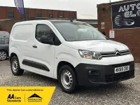 Second-hand Citroën Berlingo 100 CP (73 kW) 2020 Alb Monovolum