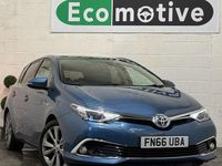 Used Toyota Auris Hybrid 136 HP (100 kW) 2016 Blue Hatchback