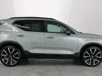 Usado Volvo XC40 Ultra 2025 Gris SUV