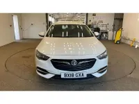 Used Vauxhall Insignia Design Edition 136 HP (100 kW) 2018 White Hatchback