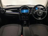 Used Mini Cooper Classic 134 HP (98 kW) 2024 Silver Hatchback