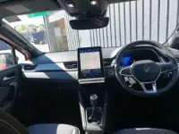 Używany Renault Symbioz Techno 140 KM (102 kW) 2025 Czerwony SUV