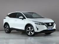 Used Nissan Qashqai N-Connecta 140 HP (102 kW) 2022 White SUV