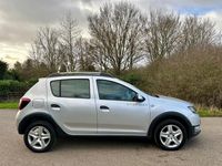 Used Dacia Sandero Lauréate 2014 Silver Hatchback