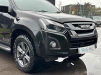 used Isuzu D-Max TD Blade