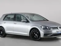 Used VW Golf VII SE 150 HP (110 kW) 2017 Silver Hatchback