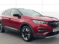 Used Vauxhall Grandland X Edition 130 HP (95 kW) 2021 Red SUV