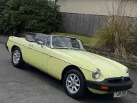 Used MG B 95 HP (69 kW) 1977 Yellow Cabriolet