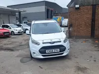 Used Ford Tourneo Connect Titanium 120 HP (88 kW) 2016 White MPV