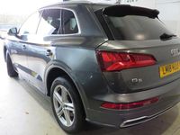 Used Audi Q5 S-Line 190 HP (139 kW) 2018 Grey SUV
