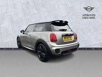 Used Mini Cooper Hatch 136 HP (100 kW) 2018 Silver Hatchback