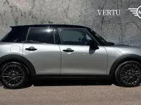 Used Mini Cooper Classic 150 kW (204 HP) 2026 Hatchback