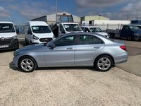Begagnad Mercedes C220 Executive 170 HK (125 kW) 2018 Silver Sedan