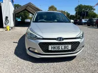 Used Hyundai i20 SE 84 HP (61 kW) 2016 Silver Hatchback