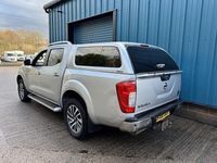 Used Nissan Navara Tekna 190 HP (139 kW) 2018 Silver Pickup