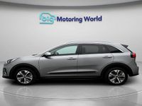 Begagnad Kia e-Niro 147 kW (201 HK) 2022 Grå SUV
