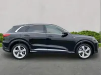 New Audi Q5 S-Line 204 HP (150 kW) 2026 Black SUV