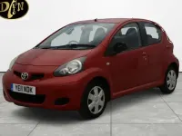 Used Toyota Aygo 68 HP (50 kW) 2011 Red Hatchback