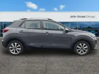 Used Kia Stonic 100 HP (73 kW) 2023 Grey SUV