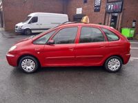 used Citroën Xsara Picasso 1.6 i 16V Desire