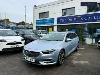 Used Vauxhall Insignia Elite 170 HP (125 kW) 2017 Silver Estate