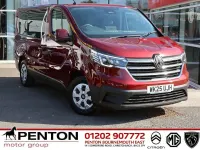 Used Renault Trafic 2025 Red MPV