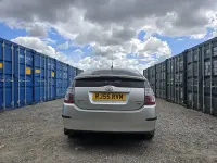 Used Toyota Prius T3 76 HP (55 kW) 2005 Silver Hatchback