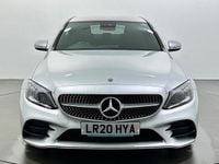 Usado Mercedes C220 AMG line 194 HP (142 kW) 2019 Prateado Sedan